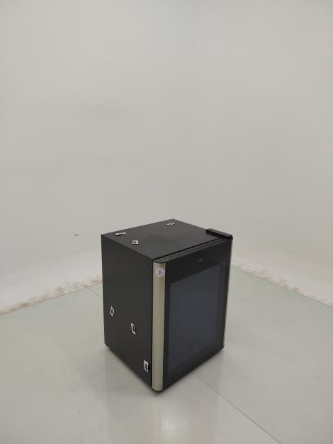 ADEGA ELECTROLUX VINHOS 1 PORTA WSF24 24 GARR