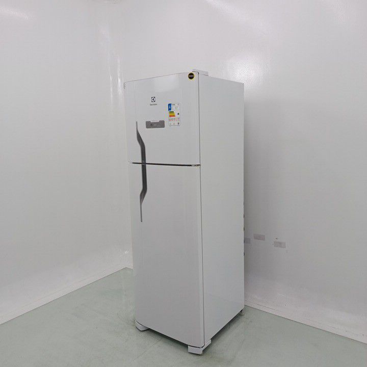 GELADEIRA ELECTROLUX DFN41 FROST FREE 371L DU