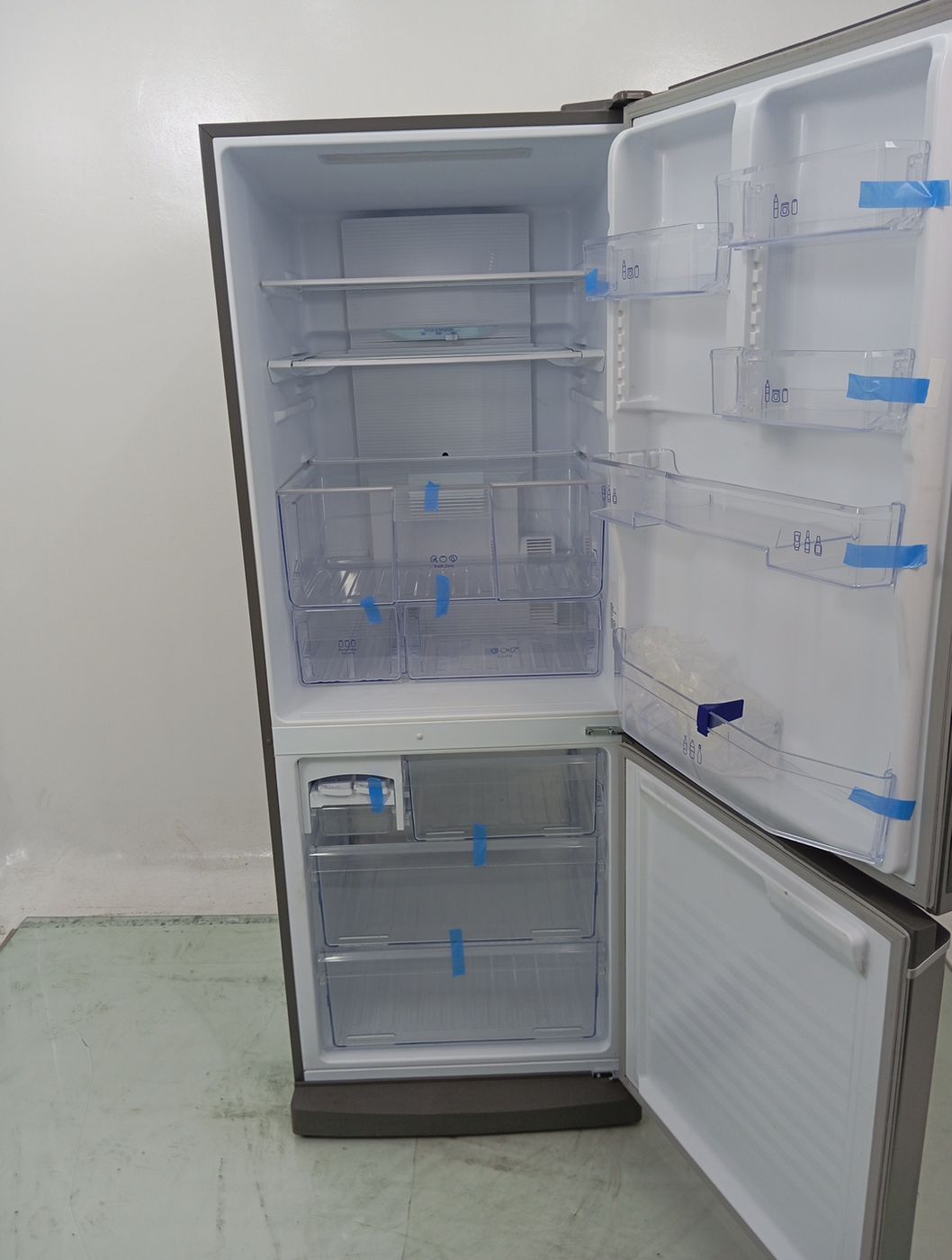 GELADEIRA PANASONIC BB64 INVERSE FROST FREE I