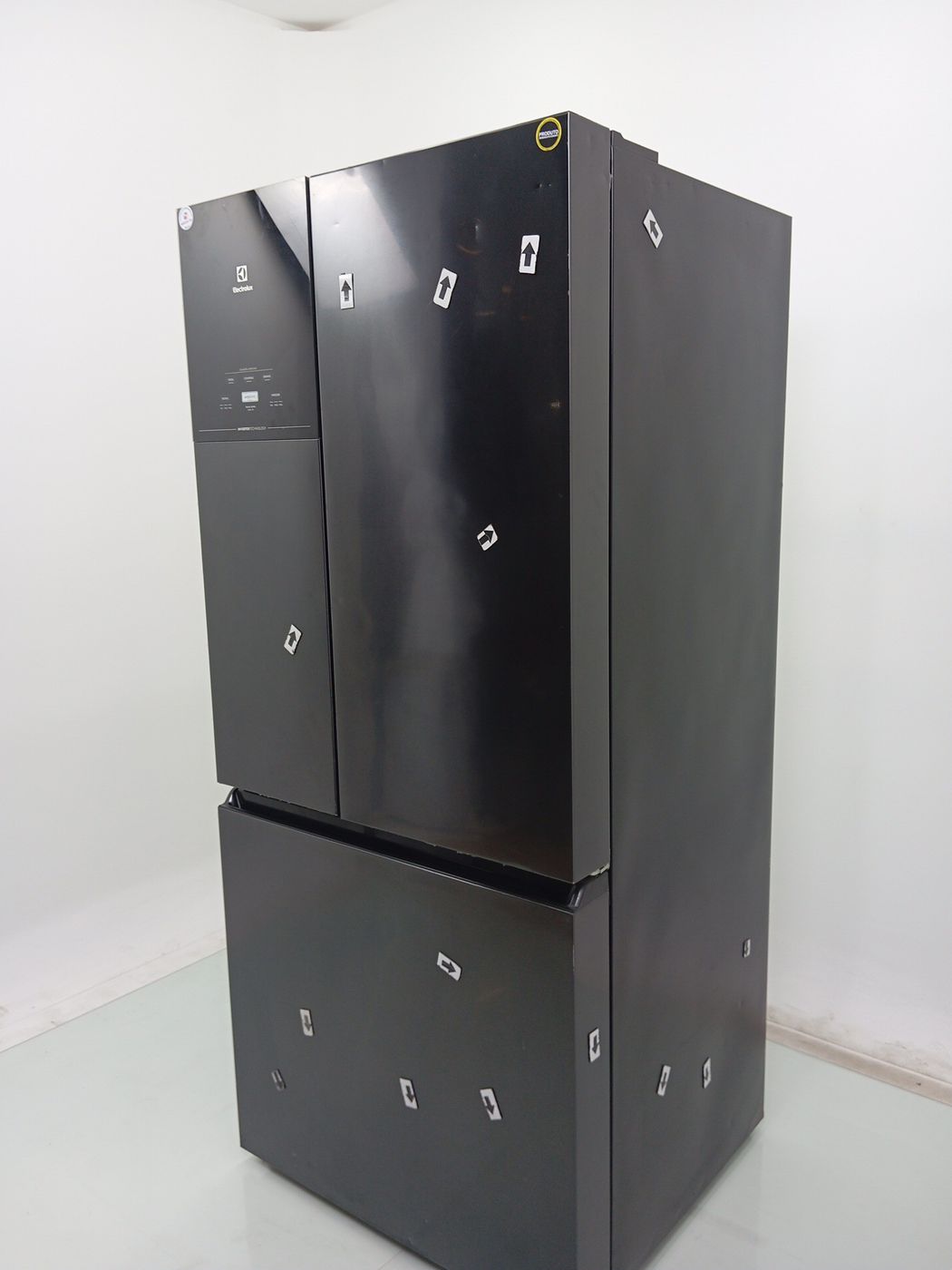 REFRIGERADOR ELECTROLUX IM8B FROST FREE INVER