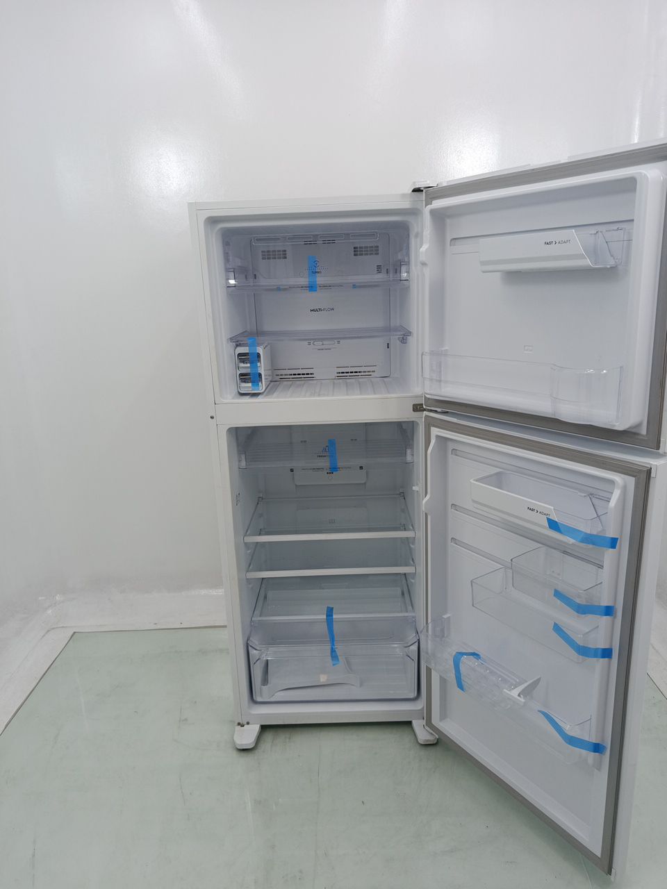 REFRIGERADOR ELECTROLUX TF55 FROST FREE 431L 