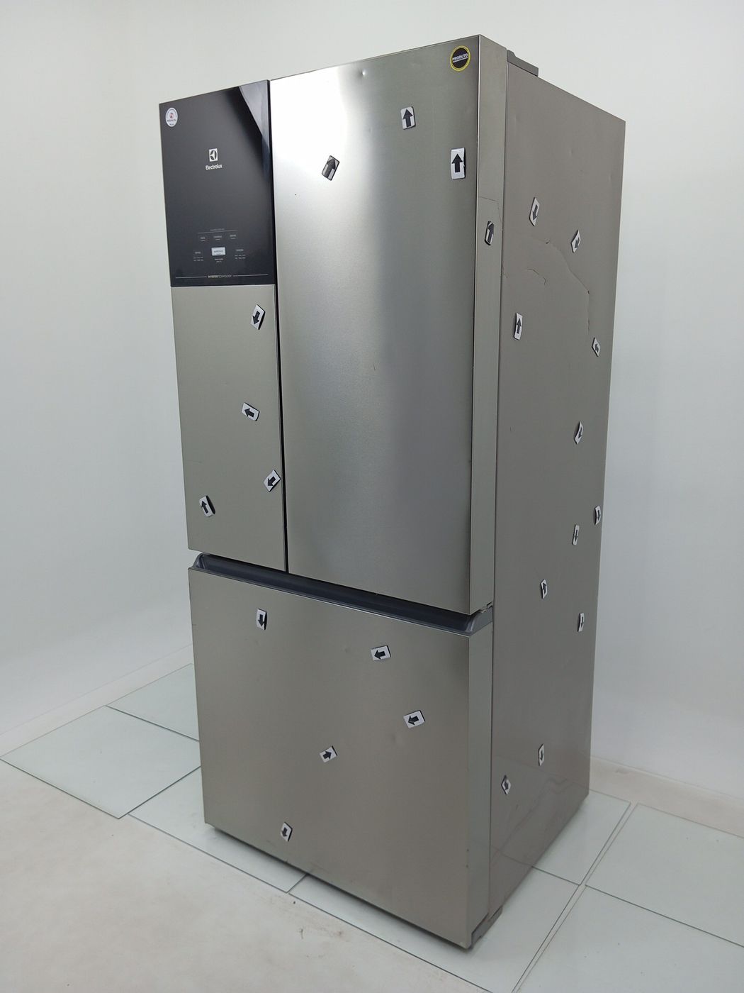 REFRIGERADOR ELECTROLUX IM8S FROST FREE INVER