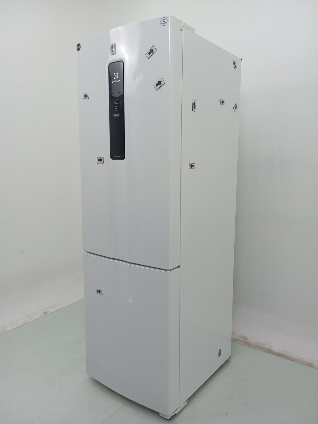 REFRIGERADOR ELECTROLUX DB44 2 PORTAS FROST F