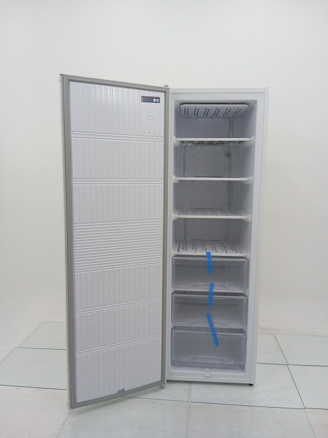 FREEZER ELECTROLUX FEI27 VERTICAL CYCLE DEFRO