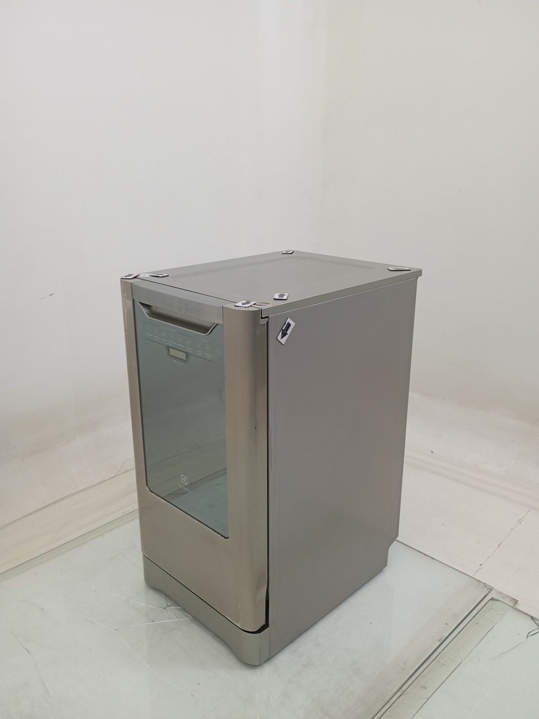 LAVA LOUCAS ELECTROLUX LV10X - Lava Louça Ele