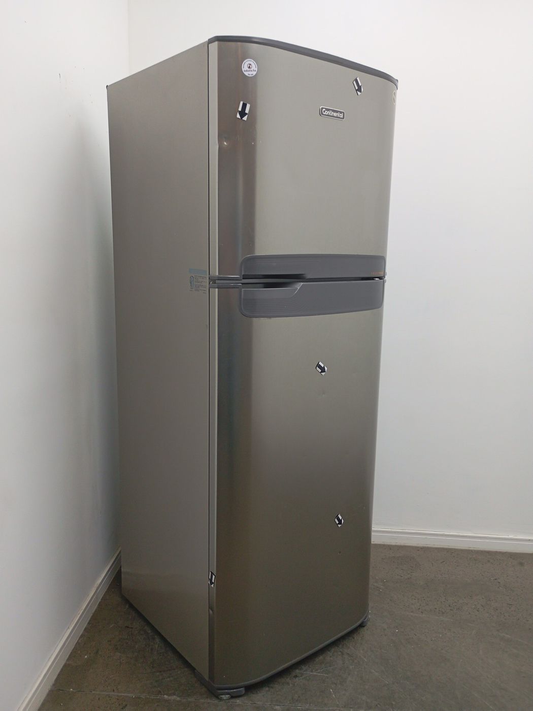 REFRIGERADOR CONTINENTAL TC56S FROST FREE 472