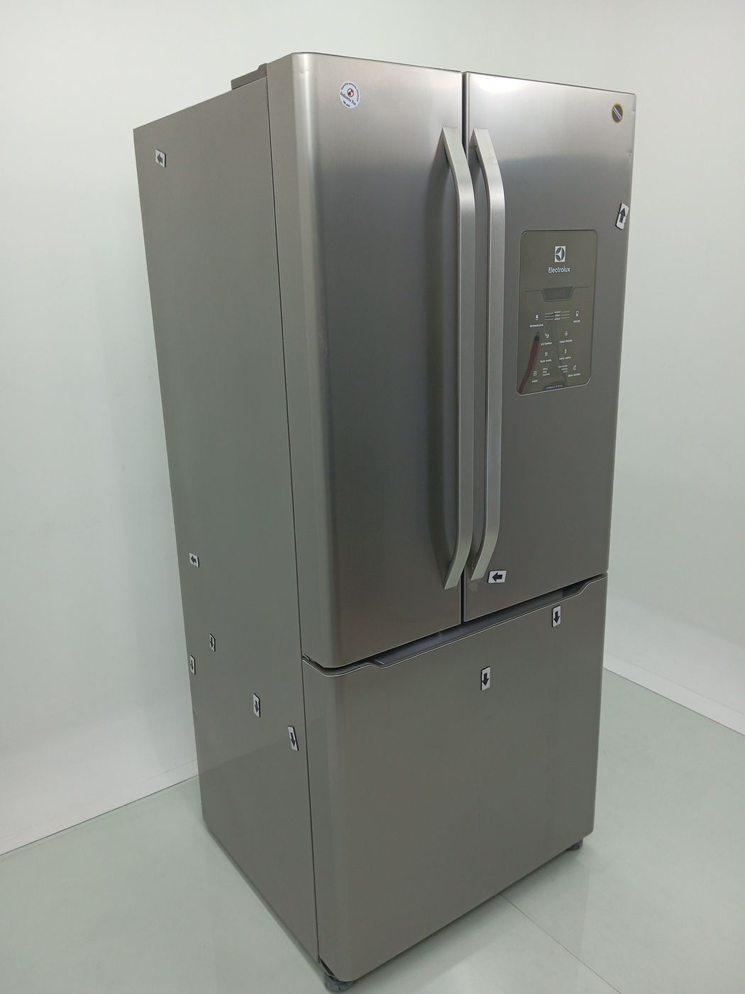 REFRIGERADOR ELECTROLUX DM84X   FROST FREE 57
