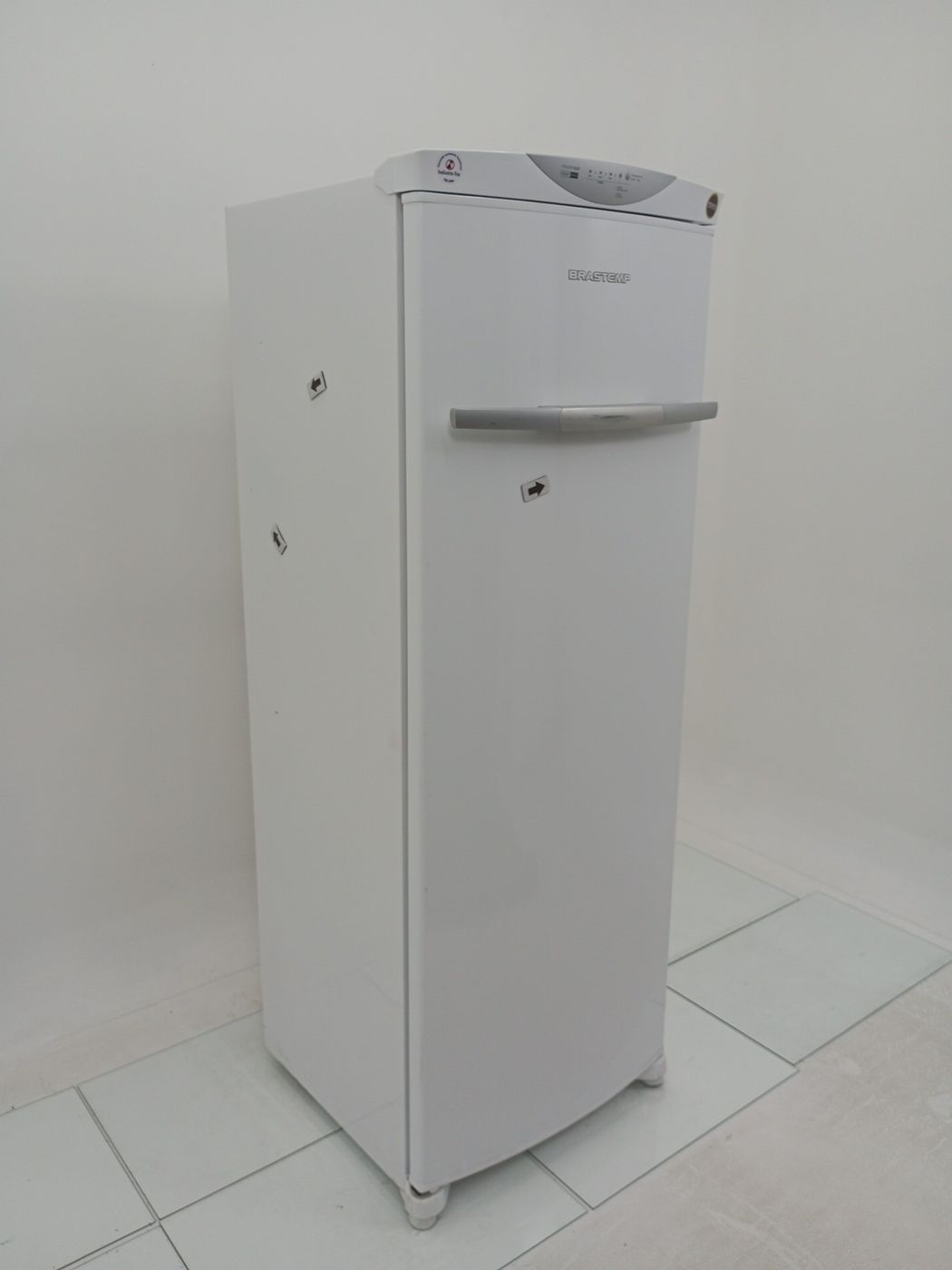 FREEZER BRASTEMP 228L VERTICAL FLEX FROST FRE
