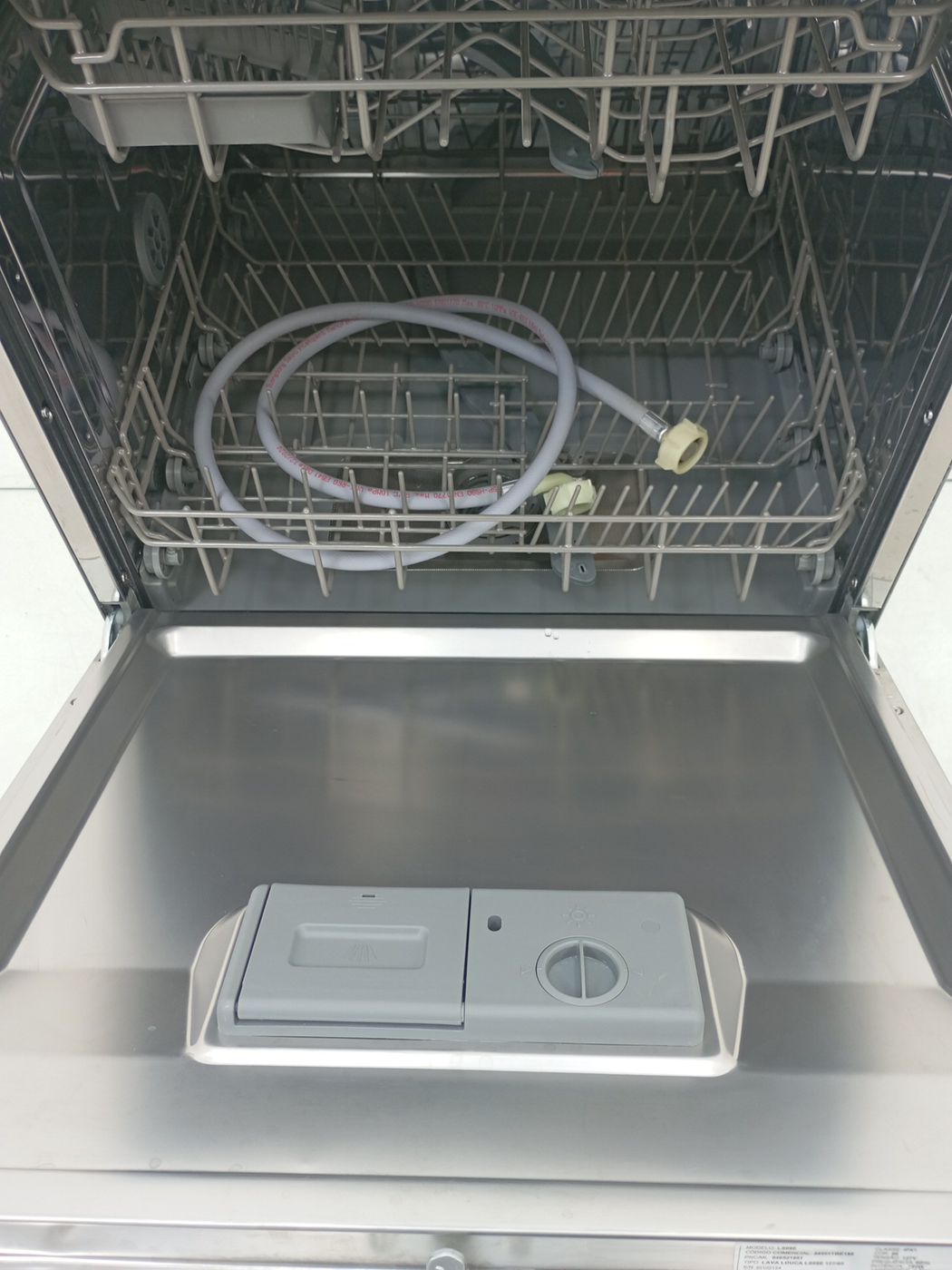 LAVA LOUCAS ELECTROLUX LS08E 8 SERVICOS - INO