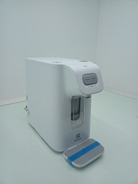 PURIFICADOR ELECTROLUX PC01B ÁGUA FRIA/NATURA