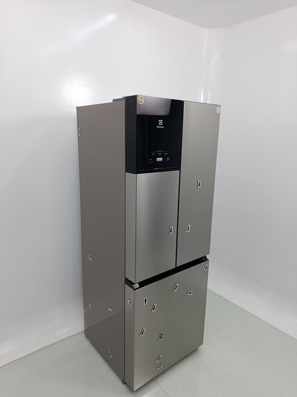 REFRIGERADOR ELECTROLUX IM7S FROST FREE INVER