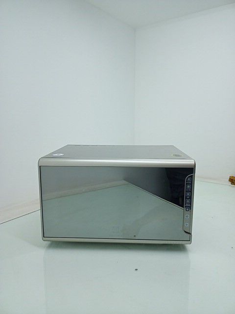 MICRO-ONDAS ELECTROLUX MI41S 31L - PRATA