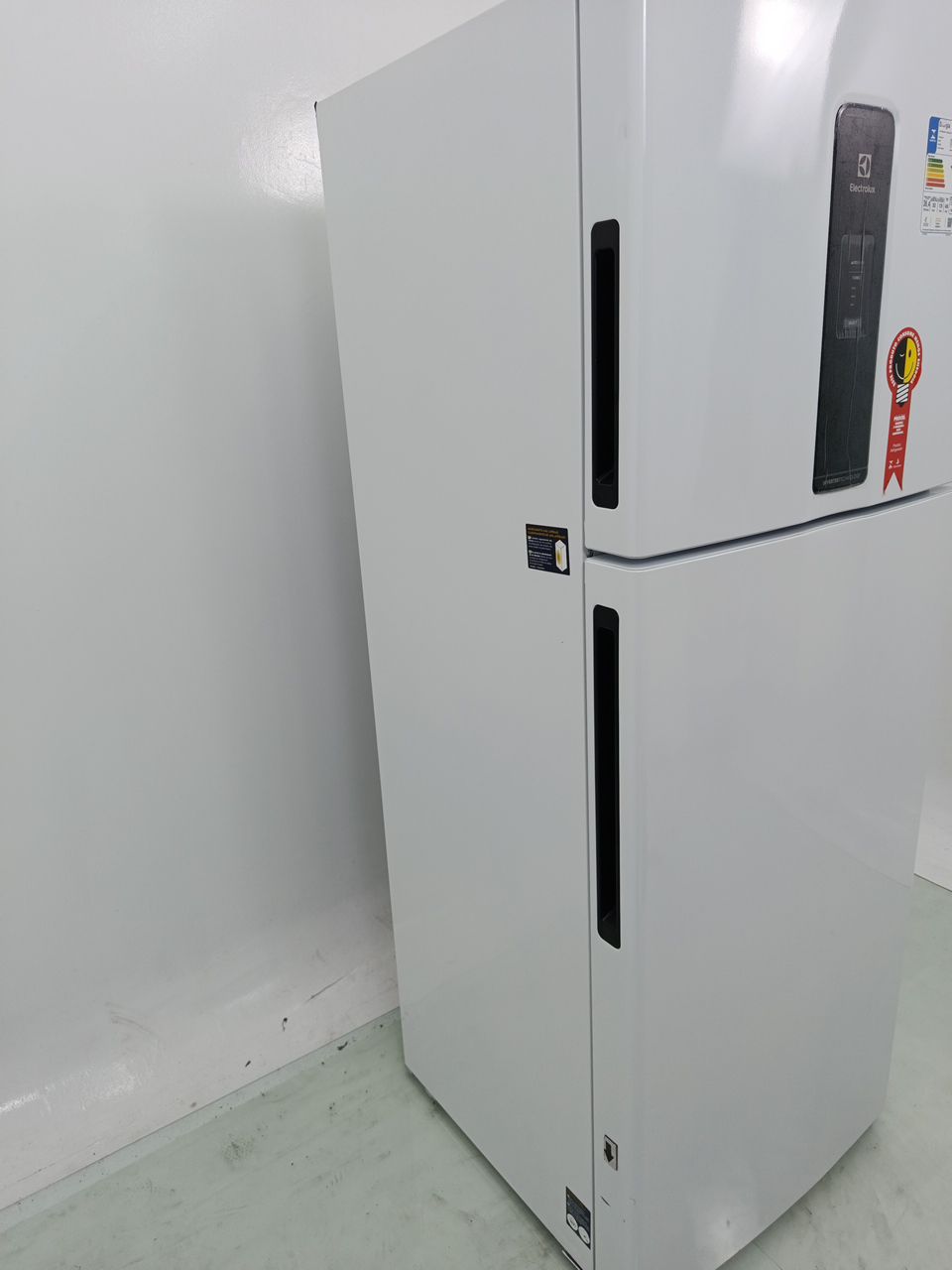GELADEIRA ELECTROLUX IT70 FROST FREE INVERTER