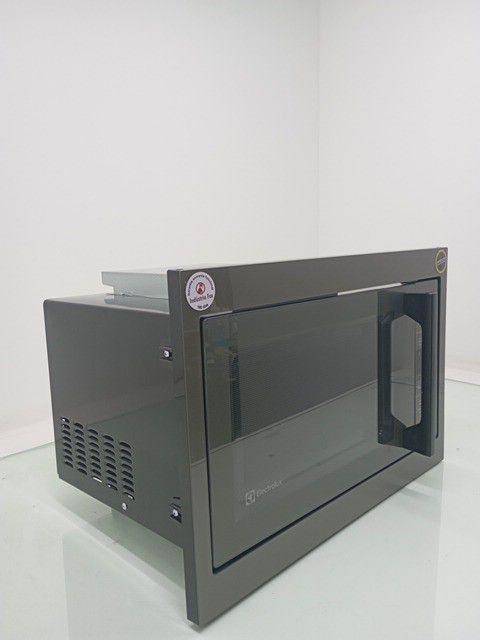 MICRO-ONDAS ELECTROLUX ME3BC EMBUTIR - CINZA