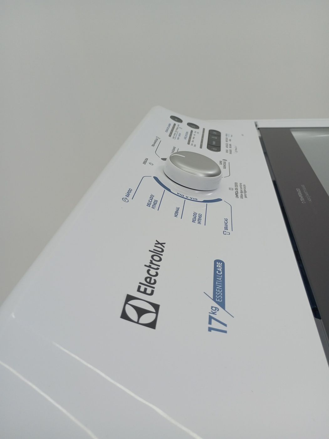 LAVADORA ELECTROLUX LED17 ROUPAS TOP LOAD 17K