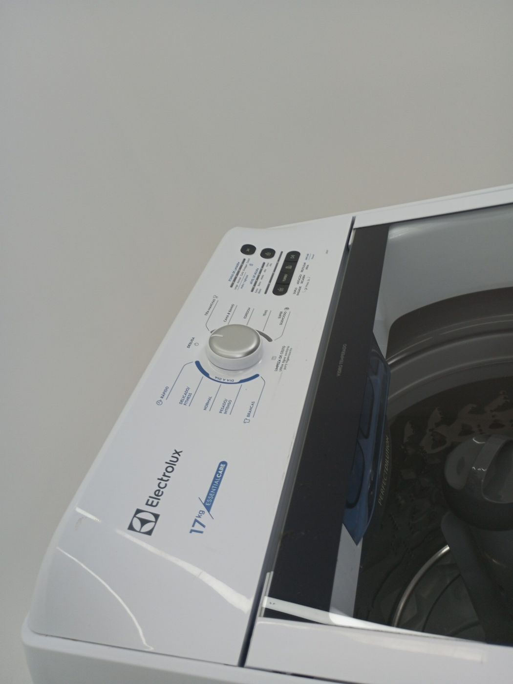 LAVADORA ELECTROLUX LED17 ROUPAS TOP LOAD 17K