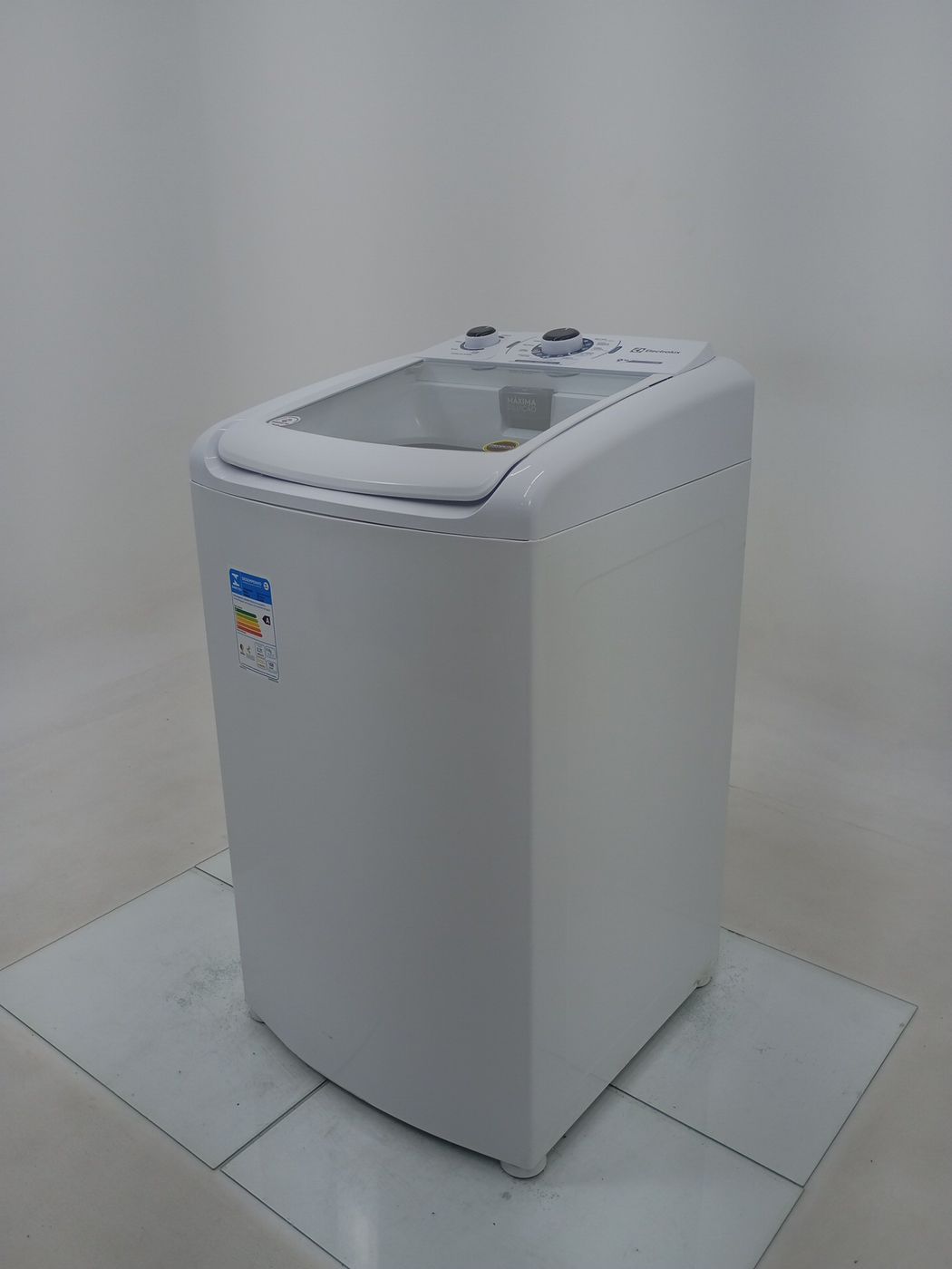 LAVADORA ELECTROLUX LED09 9KG EFFICIENT CARE 