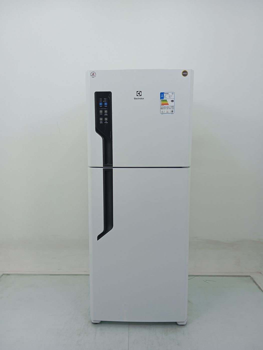 REFRIGERADOR ELECTROLUX TF55 - Refrigerador E