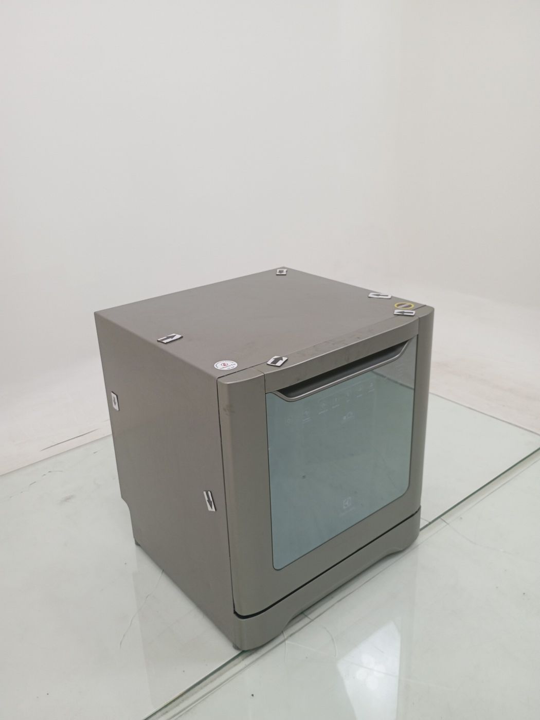 LAVA LOUCAS ELECTROLUX LE08S - Lava Louça Ele