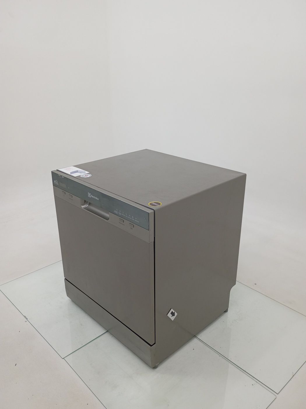 LAVA LOUCAS ELECTROLUX LL08S - Lava Louça Ele