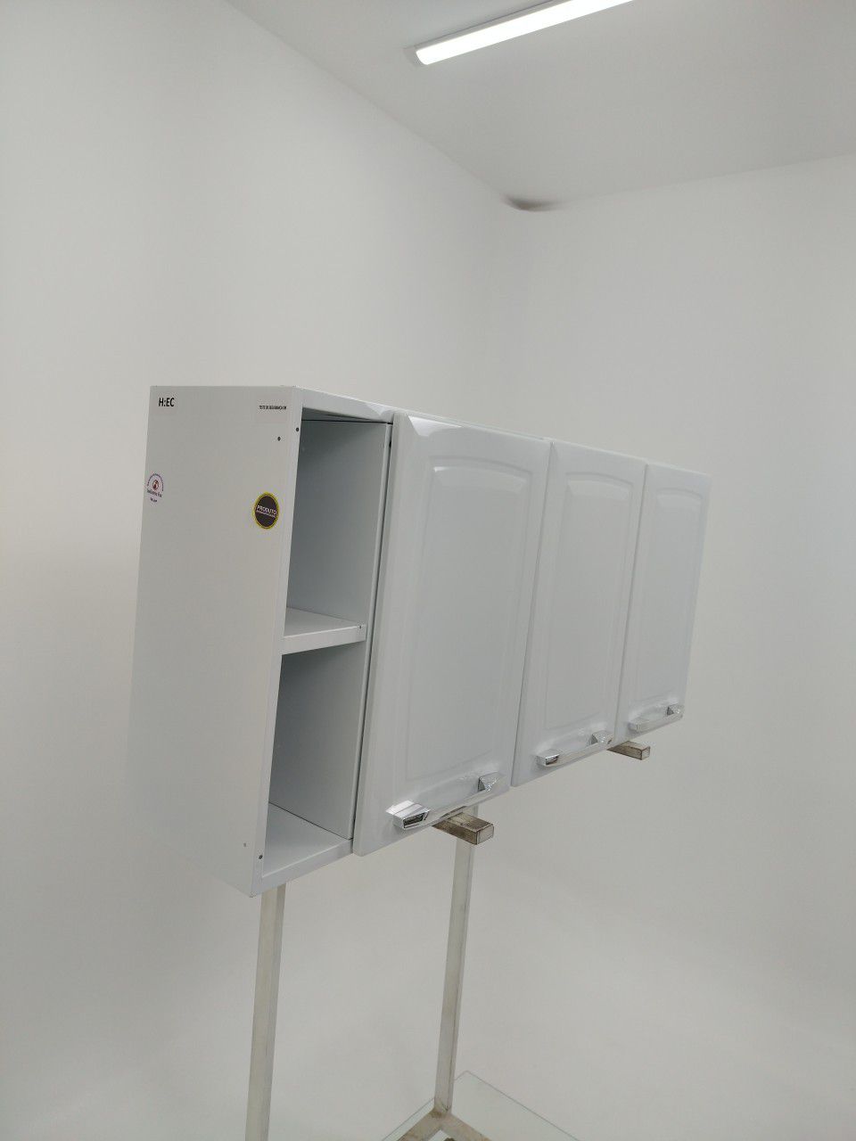 ARMARIO ITATIAIA AÉREO DIAMENTE COM 3 PORTAS 