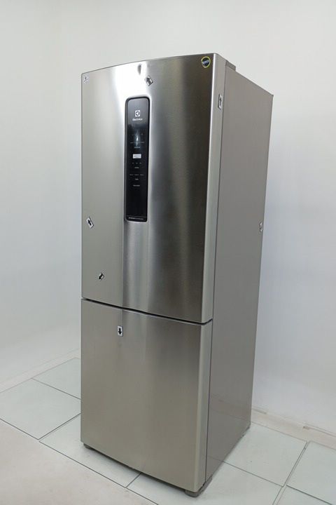 REFRIGERADOR ELECTROLUX IB7S FROST FREE INVER
