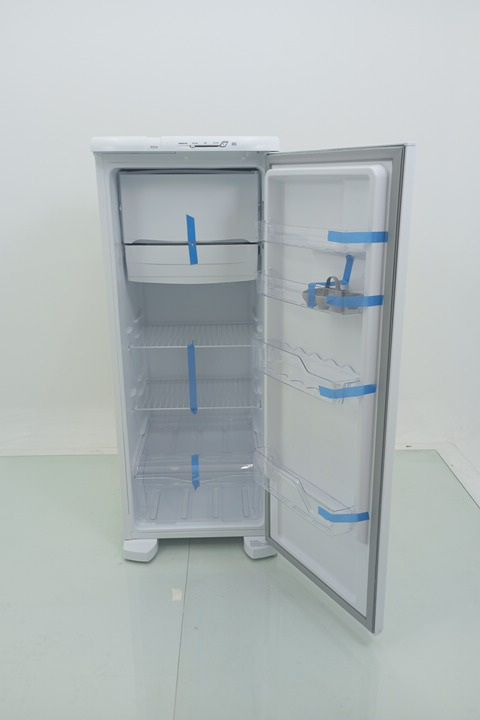 REFRIGERADOR ELECTROLUX RE31 UMA PORTA 240l B