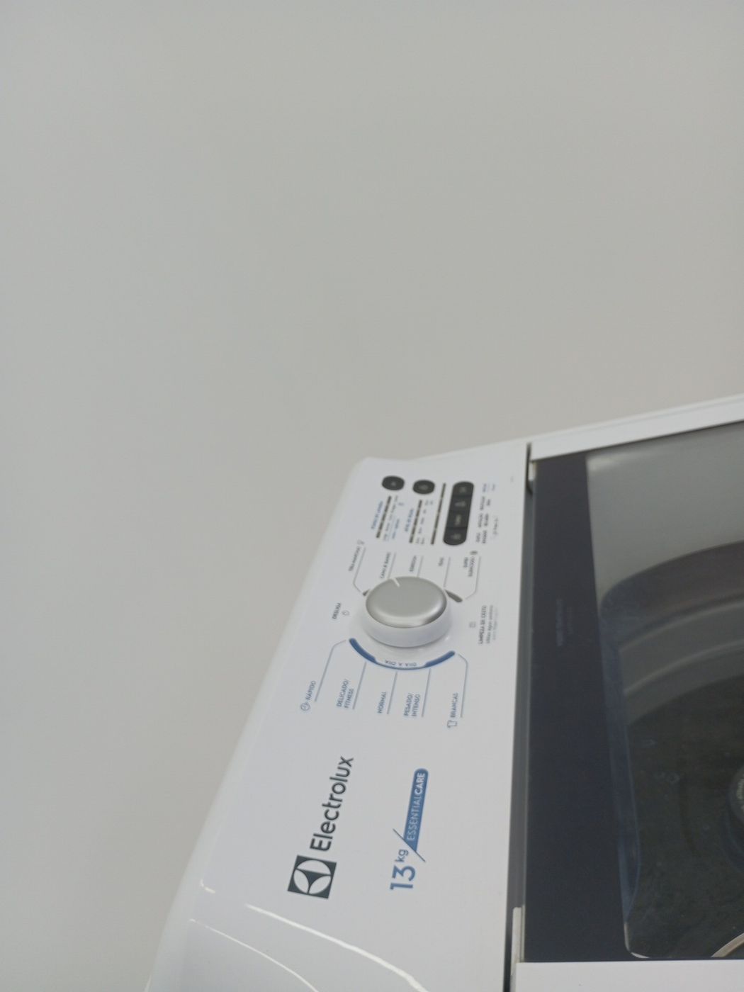 LAVADORA ELECTROLUX TOP LOAD LED13 13KG ESSEN