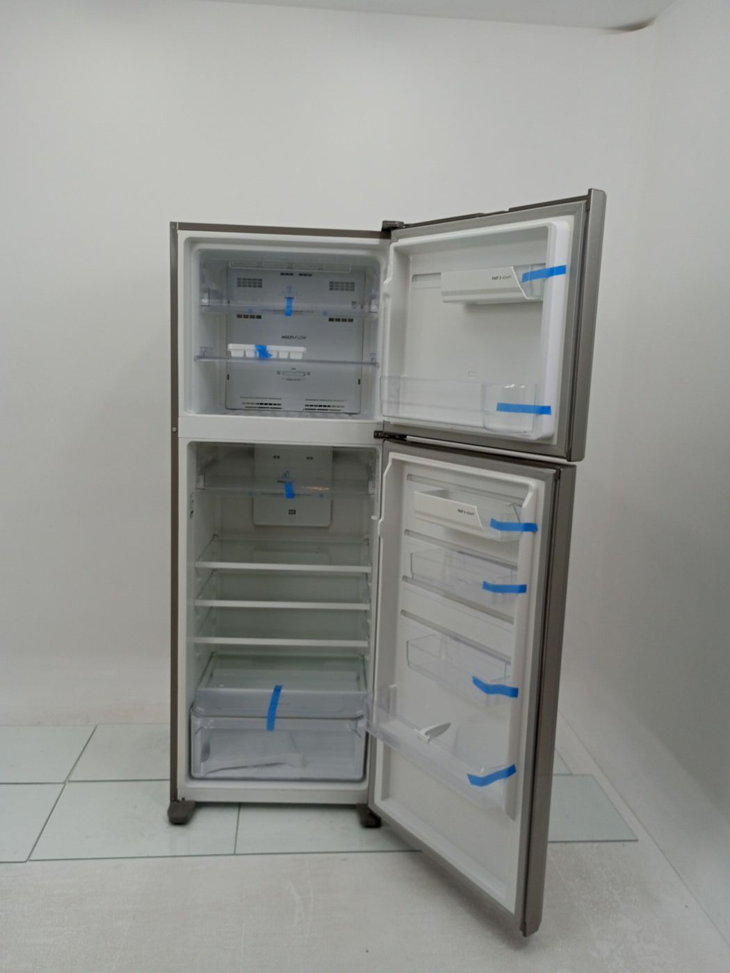 REFRIGERADOR ELECTROLUX IT56S DUAS PORTAS FRO