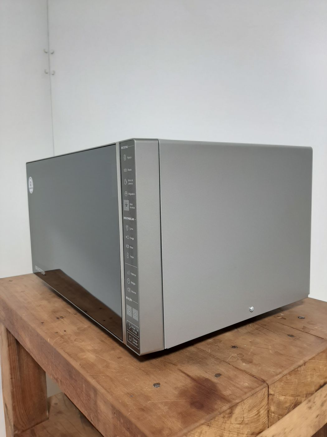 MICRO-ONDAS CONSUL 45 L - INOX