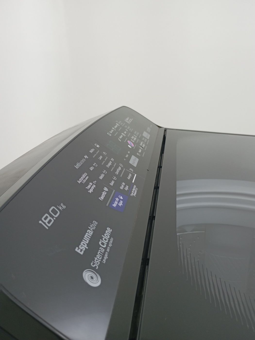 LAVADORA PANASONIC ANTIBACTERIA 18KG - TITANI