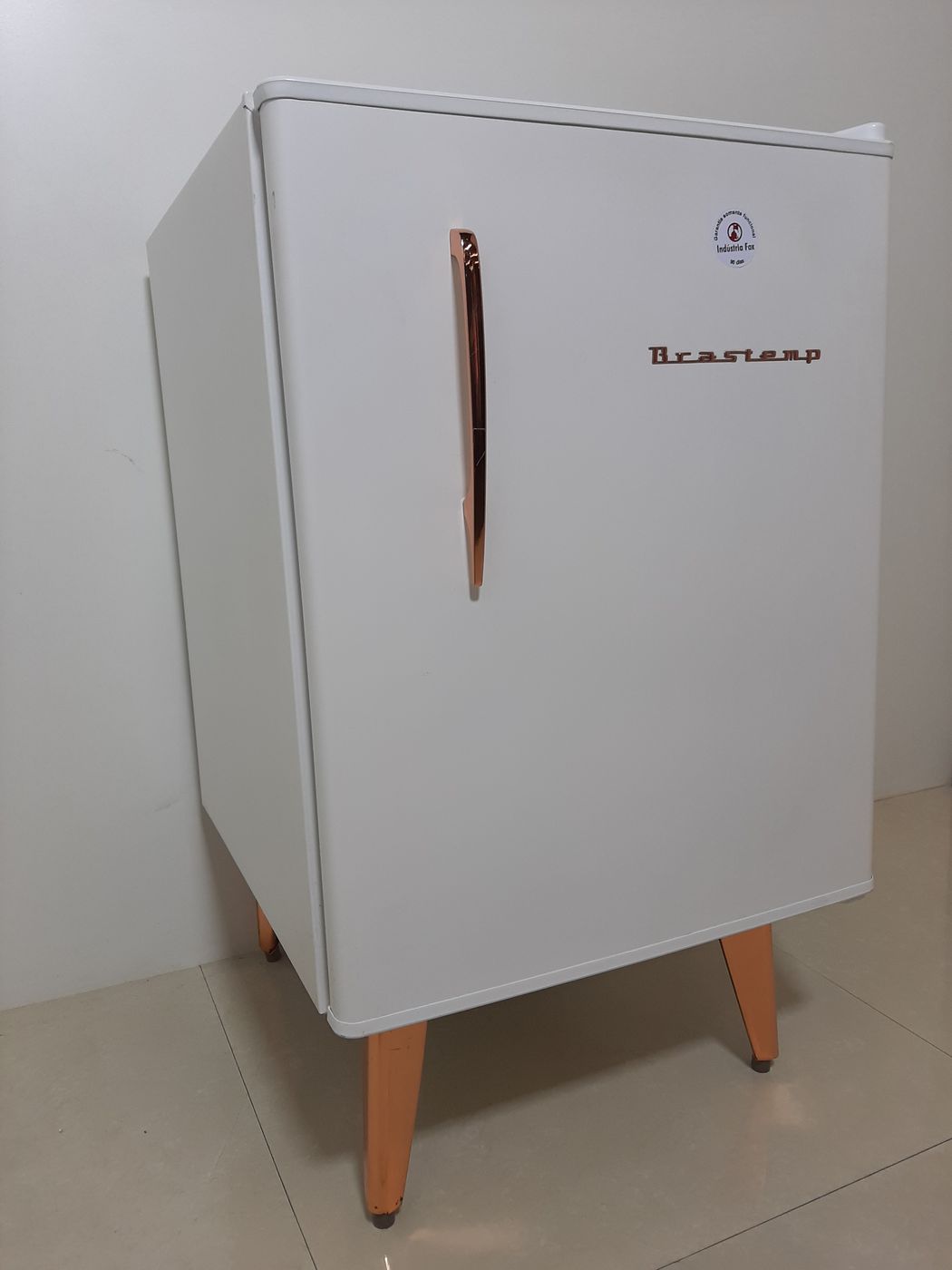 REFRIGERADOR BRASTEMP RETRO   76L - BRANCO