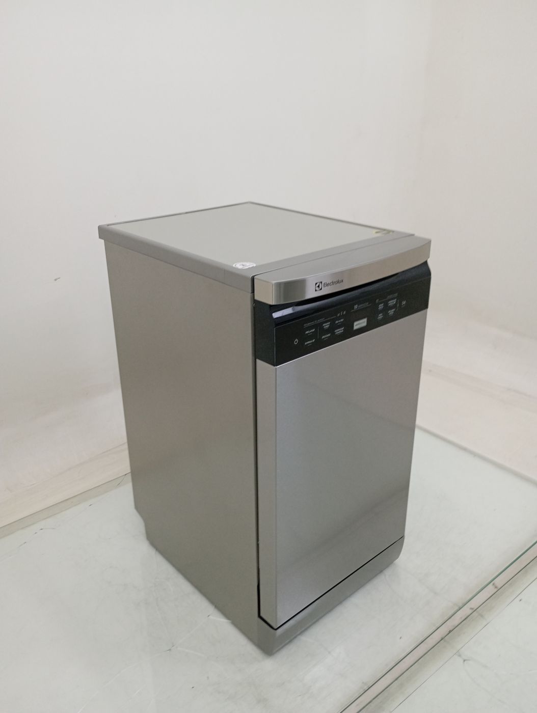 LAVA LOUCAS ELECTROLUX LL10X - Lava Louça Ele