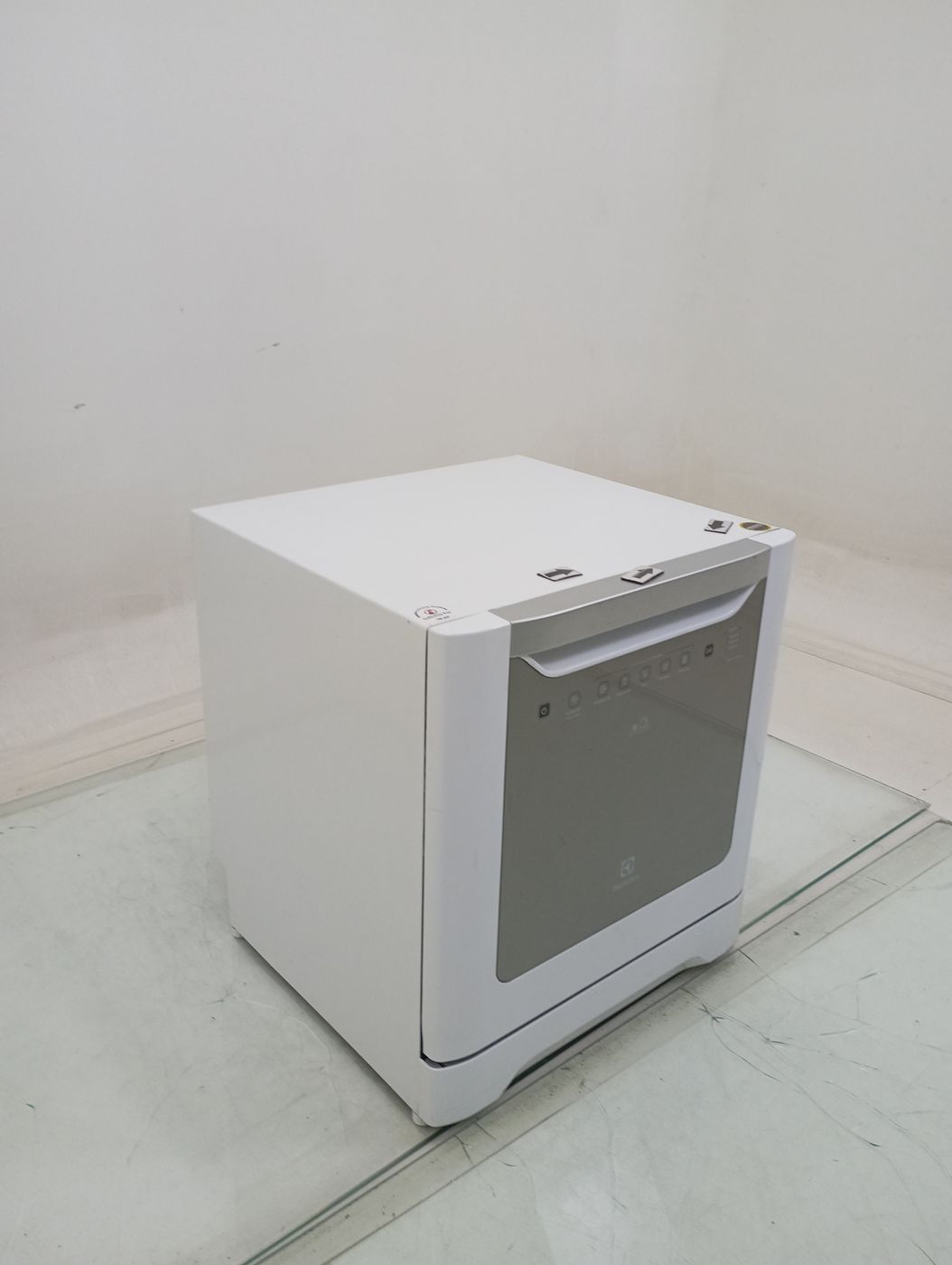 LAVA LOUCAS ELECTROLUX LV08B - Lava Louça Ele