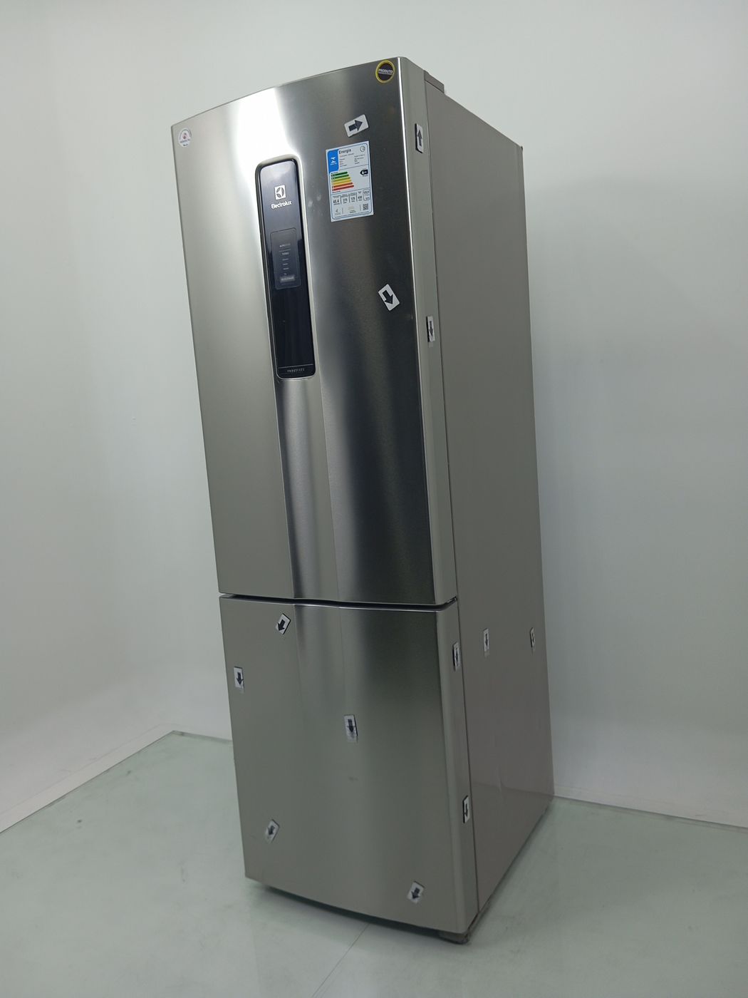 REFRIGERADOR ELECTROLUX DB44S 2 PORTAS FROST 