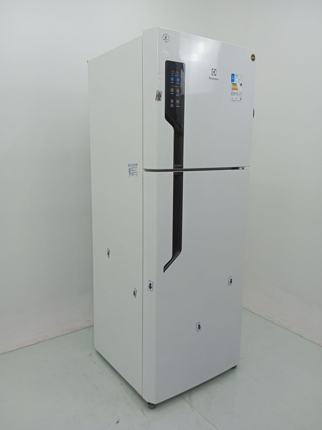 REFRIGERADOR ELECTROLUX IT56 FROST FREE 476L 