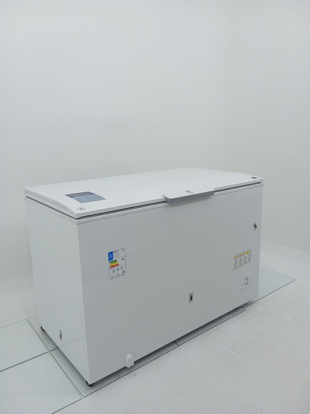FREEZER ELECTROLUX Freezer Horizontal 400L In
