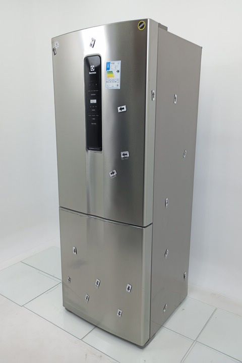 REFRIGERADOR ELECTROLUX IB54S DUAS PORTAS INV