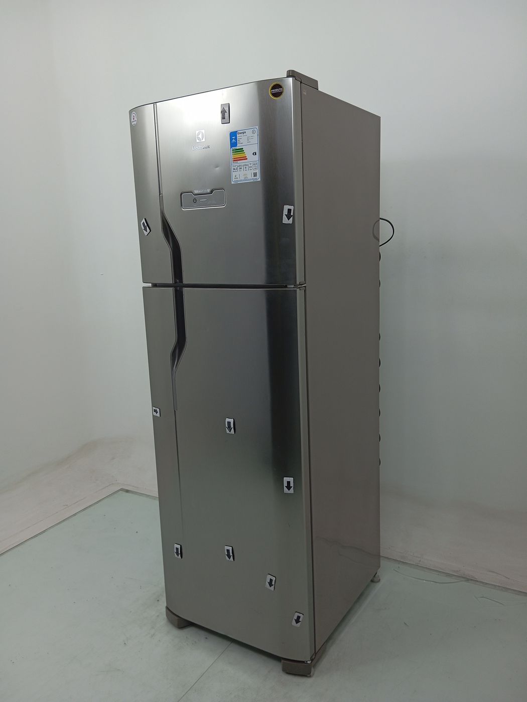 REFRIGERADOR ELECTROLUX DFX41 FROST FREE 371L