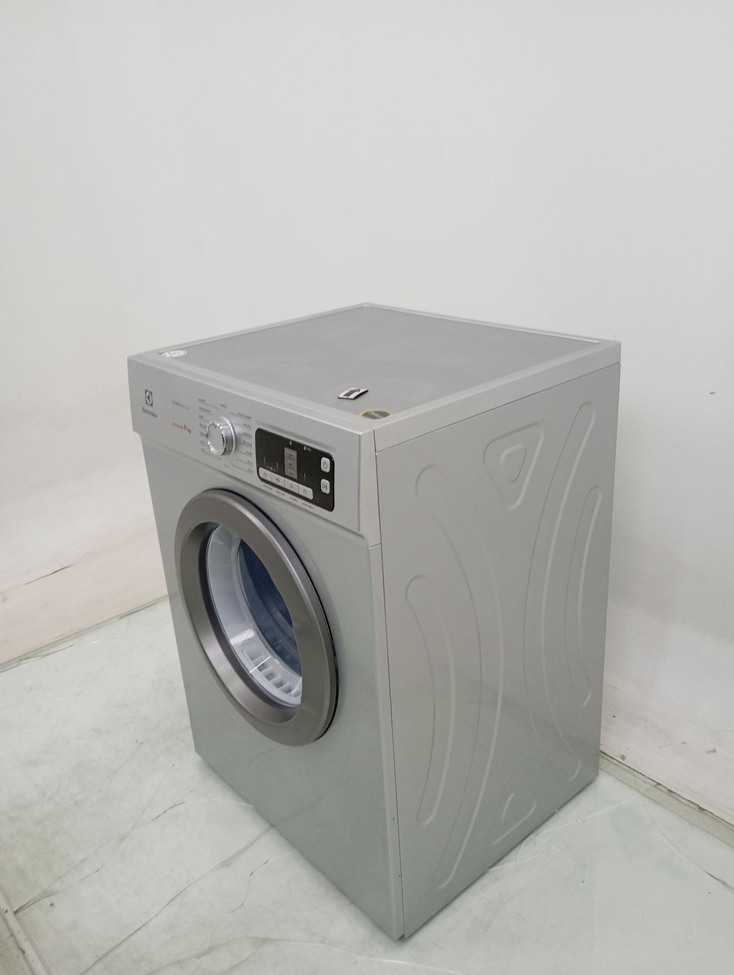 SECADORA ELECTROLUX STH11 - Secadora Electrol