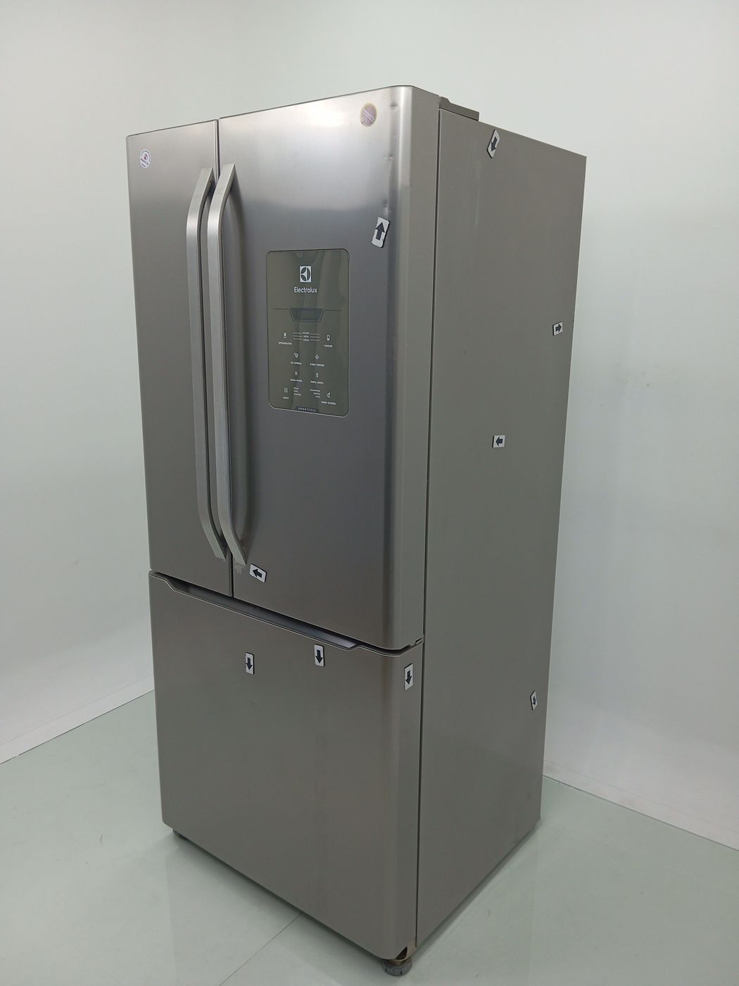 REFRIGERADOR ELECTROLUX DM84X   FROST FREE 57