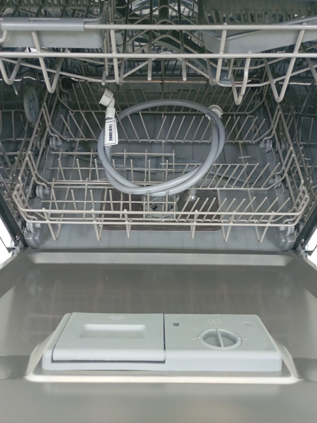 LAVA LOUCAS ELECTROLUX LL08S - Lava Louça Ele