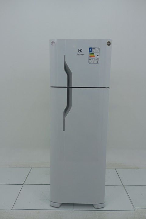 REFRIGERADOR ELECTROLUX DC35A   DUAS PORTAS C