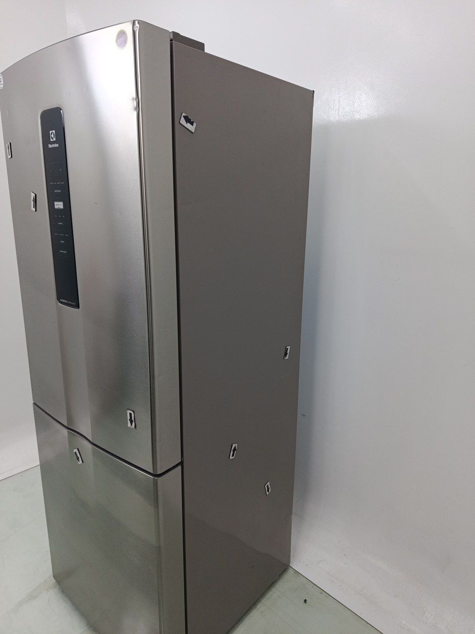 GELADEIRA ELECTROLUX IB54S INVERSE INVERTER F