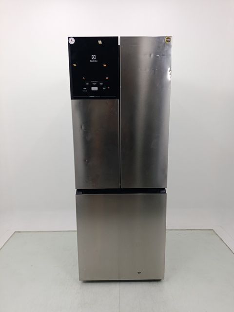 REFRIGERADOR ELECTROLUX FROST FREE INVERTER 4