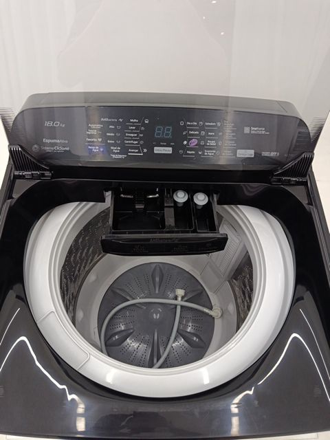 LAVADORA PANASONIC ANTIBACTERIA 18KG - TITANI