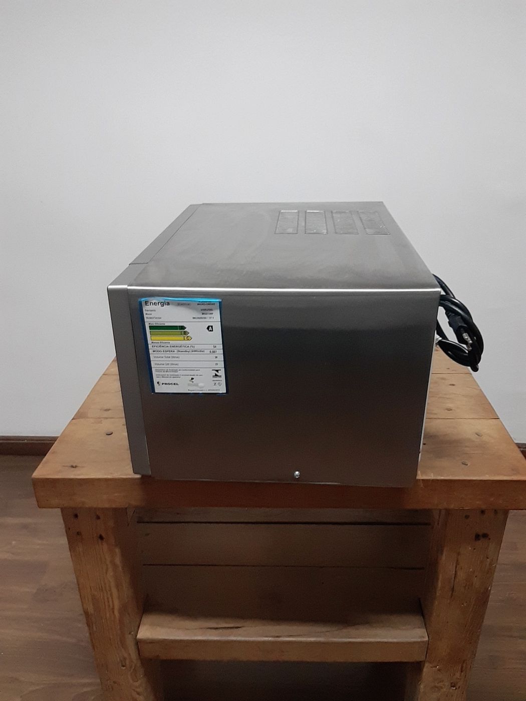 MICRO ONDAS 38L BRASTEMP
