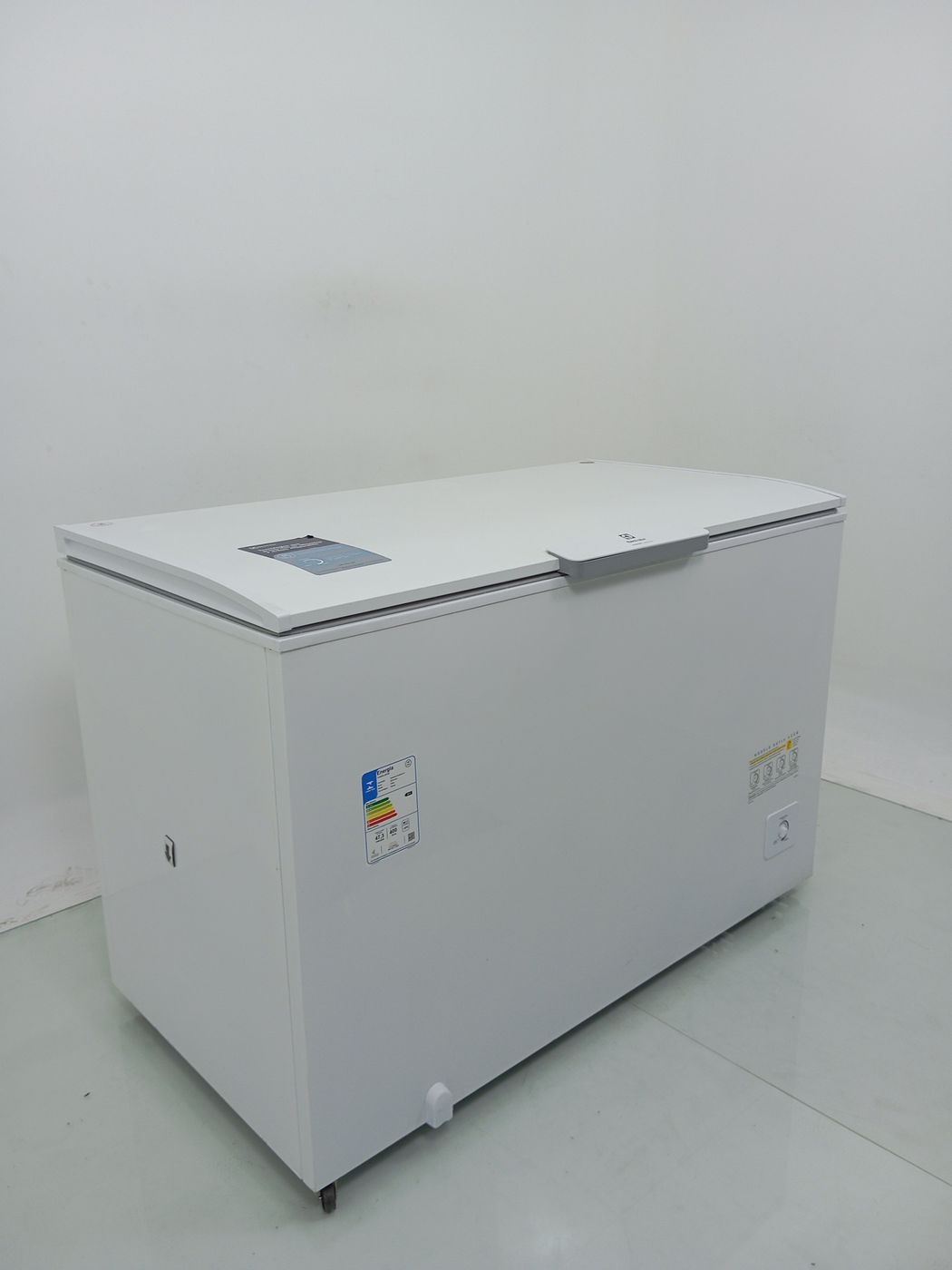 FREEZER ELECTROLUX Freezer Horizontal 400L In