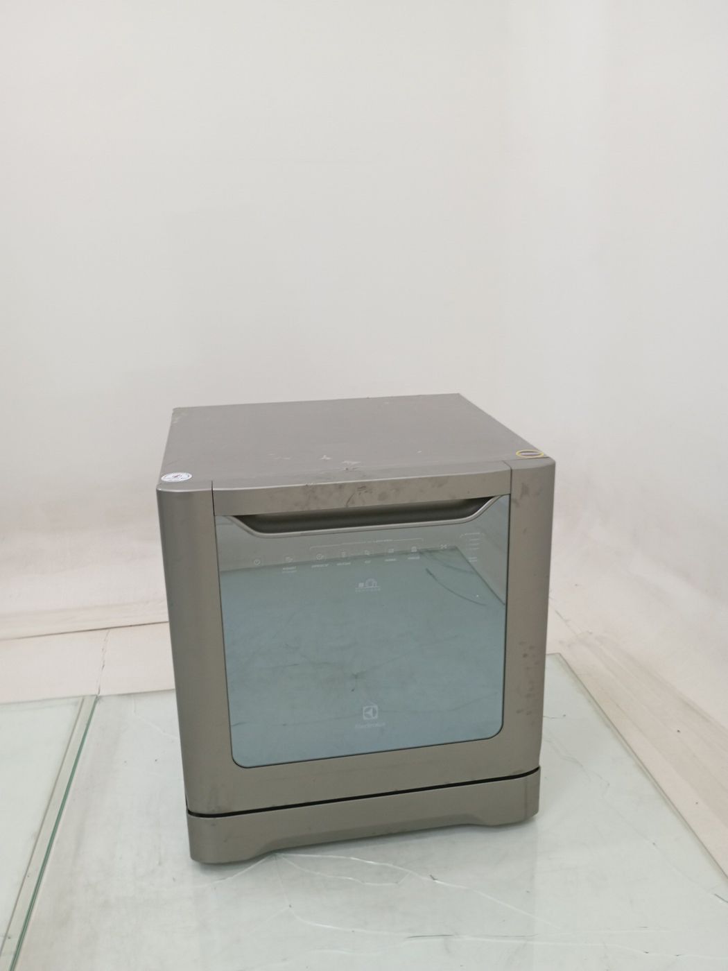 LAVA LOUCAS ELECTROLUX LE08S - Lava Louça Ele