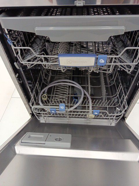 LAVA LOUCAS ELECTROLUX LL14X - Lava Louça Ele